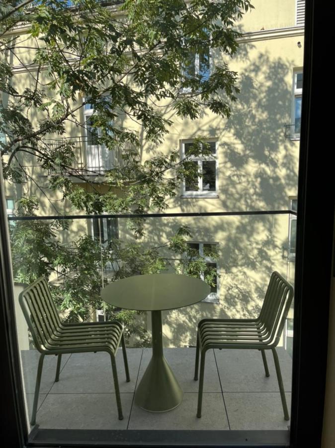 Warszauer Hotel Krasków Exterior foto